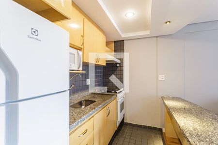 Sala/Cozinha de apartamento para alugar com 1 quarto, 58m² em Indianópolis, São Paulo