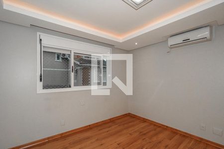 Quarto Suíte de casa de condomínio à venda com 3 quartos, 194m² em São Sebastião, Porto Alegre