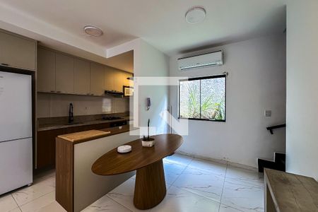 Sala de Jantar de casa para alugar com 3 quartos, 120m² em Água Rasa, São Paulo