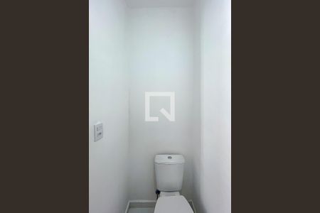 Lavabo de casa para alugar com 3 quartos, 120m² em Água Rasa, São Paulo