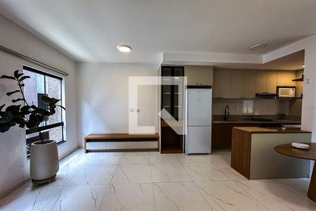 Sala de casa para alugar com 3 quartos, 120m² em Água Rasa, São Paulo