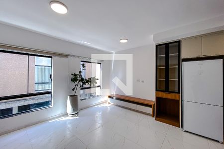 Sala de casa para alugar com 3 quartos, 120m² em Água Rasa, São Paulo