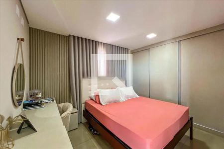 Apartamento para alugar com 4 quartos, 200m² em Santa Efigênia, Belo Horizonte