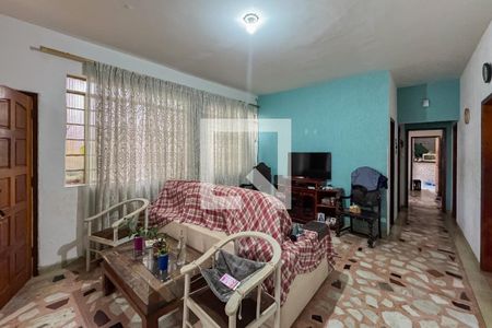 Casa à venda com 4 quartos, 230m² em Nova Suíça, Belo Horizonte