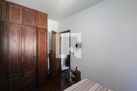 Casa 1 - Quarto 1 de casa à venda com 6 quartos, 360m² em Letícia, Belo Horizonte
