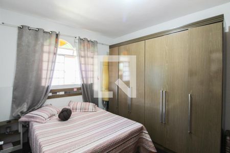 Casa 1 - Quarto 1 de casa à venda com 6 quartos, 360m² em Letícia, Belo Horizonte