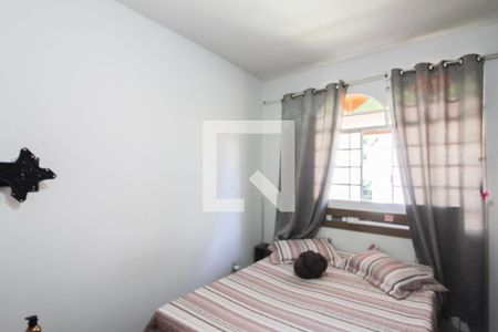 Casa 1 - Quarto 1 de casa à venda com 6 quartos, 360m² em Letícia, Belo Horizonte