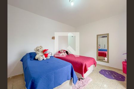 Quarto 1 (Casa 1) de casa para alugar com 3 quartos, 220m² em Santo Antônio, Osasco