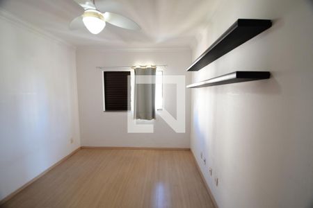 Quarto 1 de apartamento à venda com 2 quartos, 74m² em Cambuí, Campinas