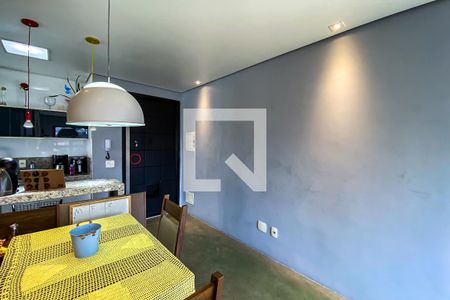 Sala de apartamento à venda com 2 quartos, 70m² em Vila Regente Feijó, São Paulo