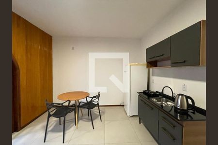 Studio de kitnet/studio para alugar com 1 quarto, 20m² em Centro, São Leopoldo