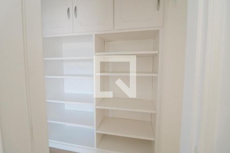 Corredor de apartamento para alugar com 3 quartos, 96m² em Santana, São Paulo