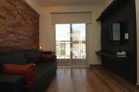 Sala de apartamento para alugar com 1 quarto, 40m² em Vila Monumento, São Paulo