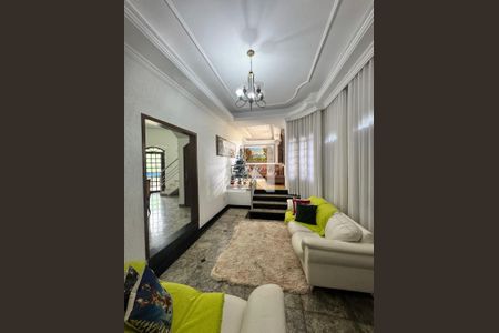 Kitnet/Studio para alugar com 4 quartos, 360m² em Fonte Grande, Contagem