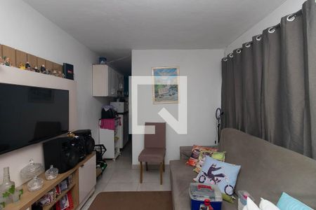 Sala  de casa à venda com 4 quartos, 125m² em Vila Sabrina, São Paulo