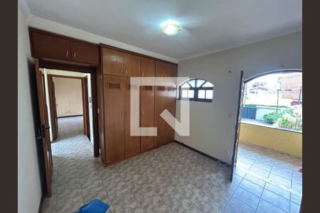Casa à venda com 2 quartos, 256m² em Jardim Chapadão, Campinas