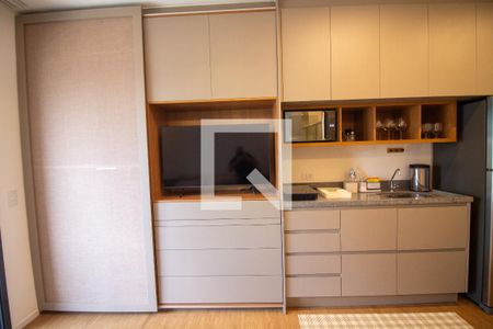 Sala / Quarto - Studio de kitnet/studio para alugar com 1 quarto, 25m² em Vila Cordeiro, São Paulo