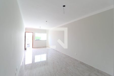 Casa à venda com 3 quartos, 100m² em Vila Mazzei, São Paulo