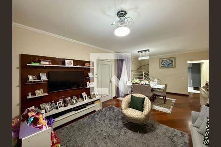 Sala  de casa para alugar com 4 quartos, 187m² em Chácara Monte Alegre, São Paulo