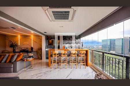 Apartamento à venda com 3 quartos, 170m² em Barra da Tijuca, Rio de Janeiro