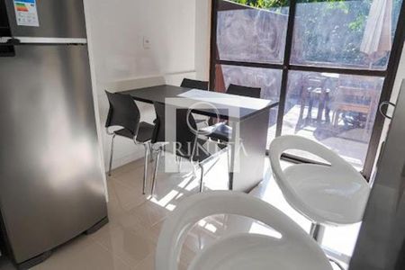 Casa à venda com 4 quartos, 220m² em Centro, Rio de Janeiro