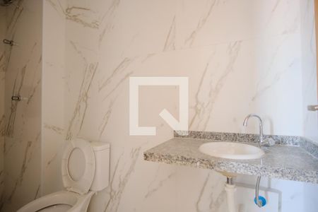 Banheiro de apartamento para alugar com 1 quarto, 37m² em Chácara Califórnia, São Paulo