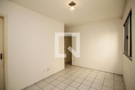 Sala de apartamento para alugar com 2 quartos, 54m² em Jardim da Gloria, Cotia