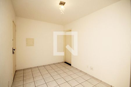 Sala de apartamento para alugar com 2 quartos, 54m² em Jardim da Gloria, Cotia