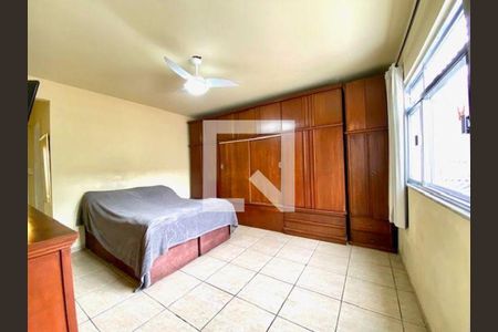 Casa à venda com 4 quartos, 220m² em Centro, Niterói