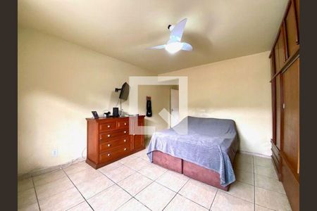 Casa à venda com 4 quartos, 220m² em Centro, Niterói