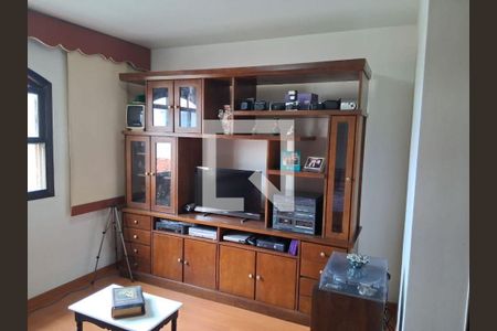 Casa à venda com 4 quartos, 284m² em Piratininga, Niterói