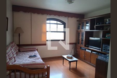 Casa à venda com 4 quartos, 284m² em Piratininga, Niterói