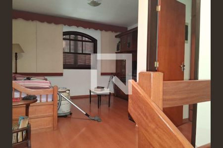 Casa à venda com 4 quartos, 284m² em Piratininga, Niterói