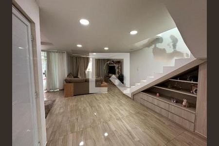 Casa à venda com 4 quartos, 270m² em Recreio dos Bandeirantes, Rio de Janeiro