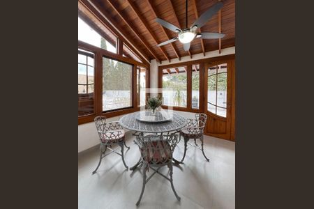 Casa à venda com 4 quartos, 705m² em Alphaville, Santana de Parnaíba