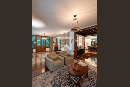 Casa à venda com 4 quartos, 705m² em Alphaville, Santana de Parnaíba