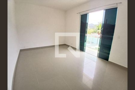 Casa à venda com 3 quartos, 200m² em Vargem Pequena, Rio de Janeiro