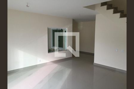 Casa à venda com 3 quartos, 200m² em Vargem Pequena, Rio de Janeiro