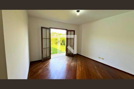 Casa à venda com 4 quartos, 300m² em Alphaville, Santana de Parnaíba