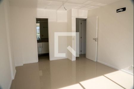 Casa à venda com 4 quartos, 214m² em Recreio dos Bandeirantes, Rio de Janeiro