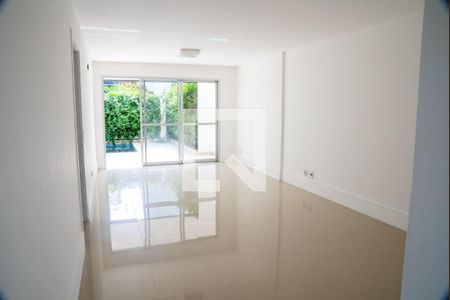 Casa à venda com 4 quartos, 214m² em Recreio dos Bandeirantes, Rio de Janeiro