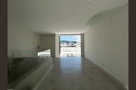 Casa à venda com 5 quartos, 450m² em Vargem Grande, Rio de Janeiro