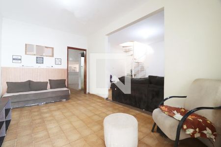 Sala 1 de casa para alugar com 4 quartos, 233m² em Cidade Jardim, Uberlândia