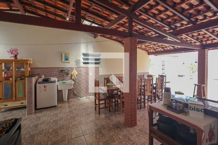 Casa para alugar com 3 quartos, 217m² em Jardim Nova Indaia, Indaiatuba