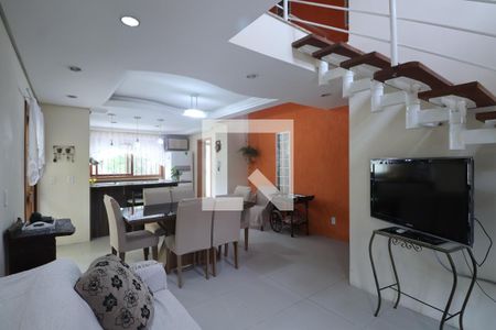 Sala 1 de casa à venda com 2 quartos, 200m² em São José, Canoas