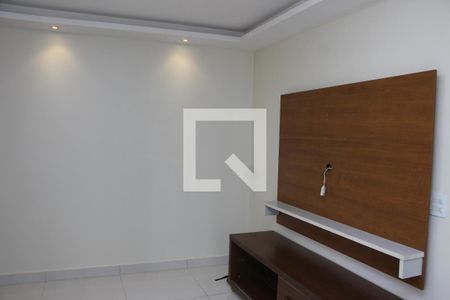 Sala de TV de apartamento para alugar com 2 quartos, 55m² em Jardim Imperial, Aparecida de Goiânia