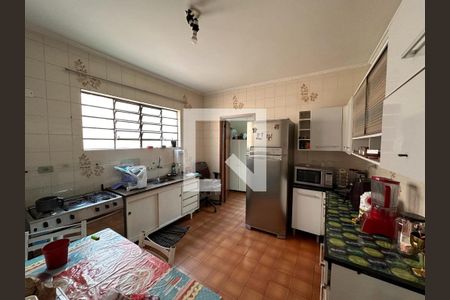 Casa à venda com 4 quartos, 192m² em Parque Regina, São Paulo