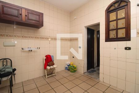 Copa  de casa para alugar com 6 quartos, 260m² em Jardim Beatriz, Taboão da Serra