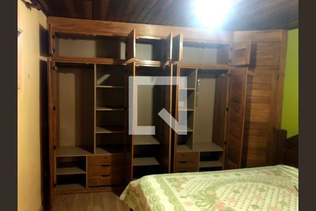 Quarto de casa para alugar com 2 quartos, 260m² em Jardim Beatriz, Taboão da Serra