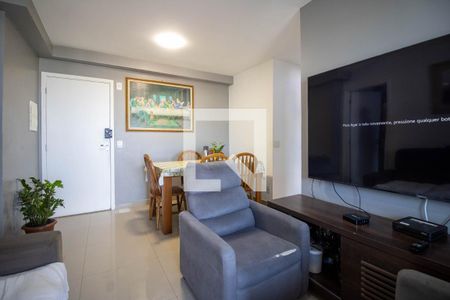 Sala de apartamento para alugar com 3 quartos, 63m² em Jardim Parque Morumbi, São Paulo